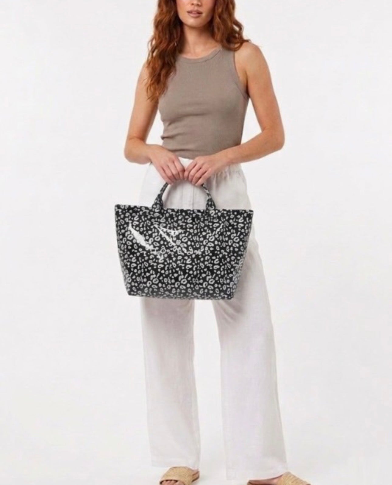 The tote bag